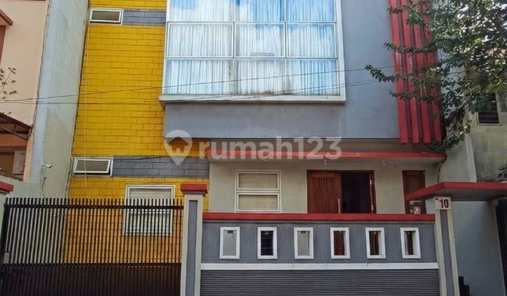 Rumah Grogol 31 Kamar - Lt 184M² Dekat Area Kampus, Siap Pakai