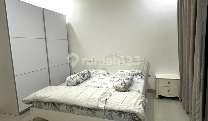 Rumah Dijual 3 Lantai Siap Huni Tomang, Bebas Banjir, Dekat Mall 2