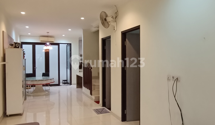 Rumah Minimalis Tomang Siap Huni Strategis Dkt Pintu Tol&busway 2