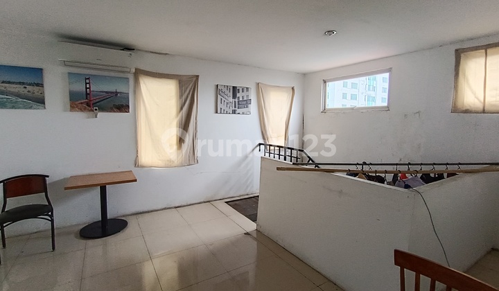 5-Storey Shophouse with Lift - Strategically Located in Muara Karang, Jakarta 2