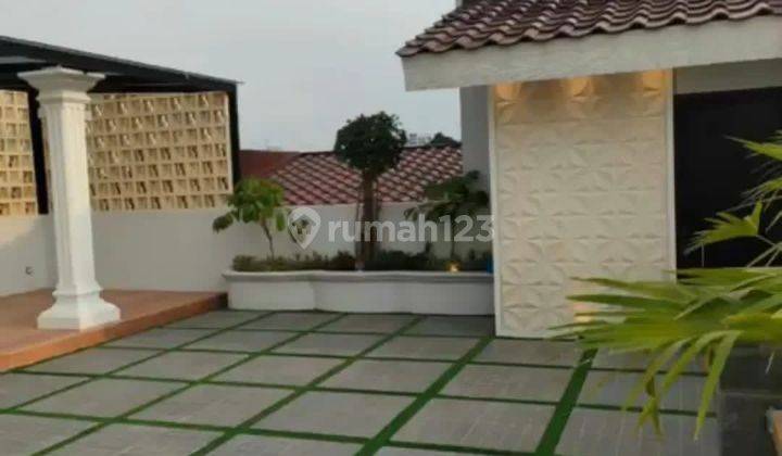 Rumah Dijual Mampang Prapatan Jakarta Selatan Design American Classic 2