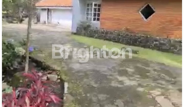 Villa di Puncak , dekat dengan Taman Safari 2