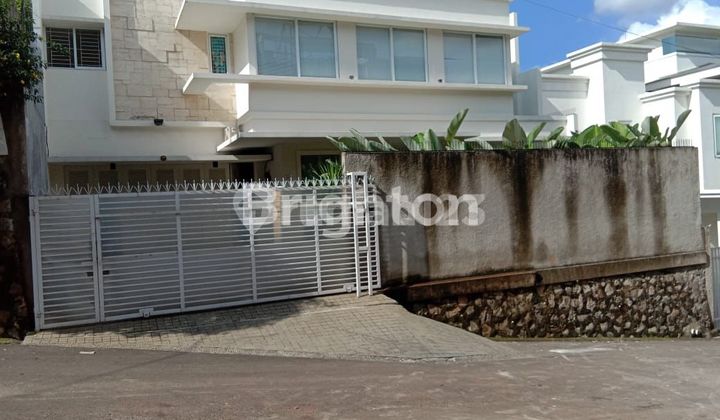 RUMAH BARU & MODERN di JL. PURI MUTIARA RUMAH BARU & MODERN di JL. PURI MUTIARA