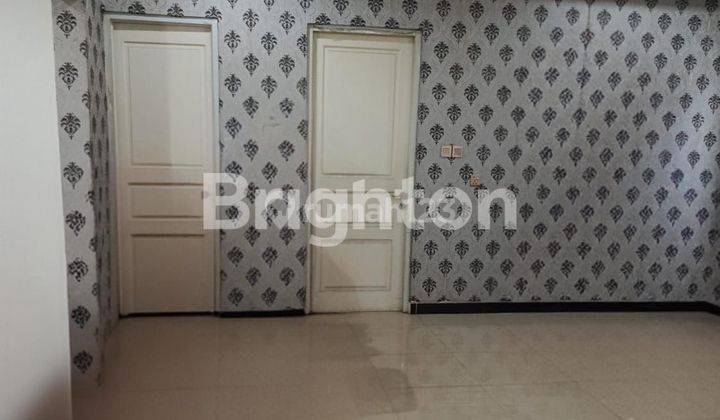 kamar tidur rumah strategis di villa pertiwi