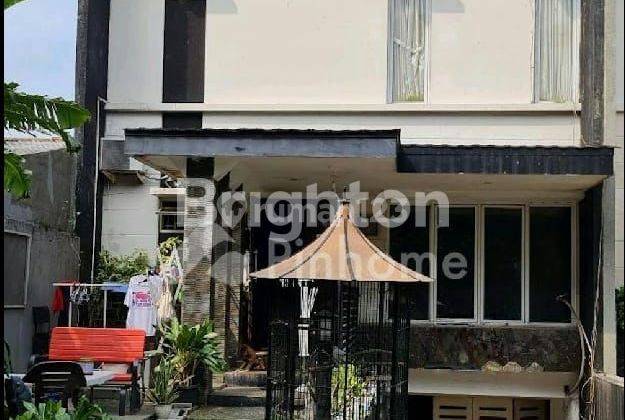 RUMAH ASRI STRATEGIS DIBAWAH PASARAN LEBAK BULUS 1