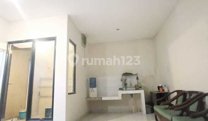 Strategic Minimalist House in Pamulang, Near Pamulang Square Strategic Minimalist House in Pamulang, Near Pamulang Square