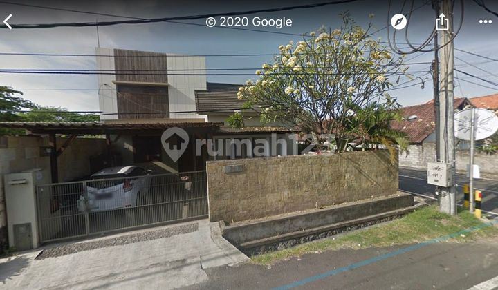 Rumah 4 Kamar Semi Furnished di Muding Rumah 4 Kamar Semi Furnished di Muding