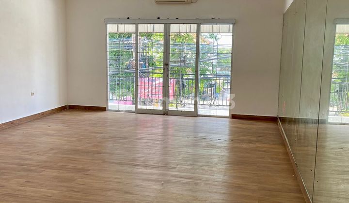 2-Story Shop House Ready to Use Near Sanur 2