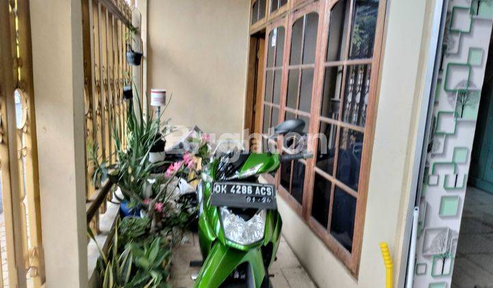 RUMAH 2 LANTAI DI PINGGIR JALAN UTAMA 1