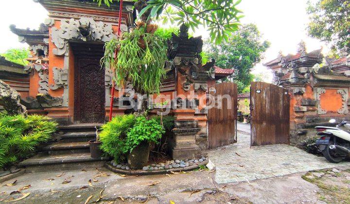 Rasakan Kehidupan Asli Bali Di Villa Tradisional Yang Menawan  1