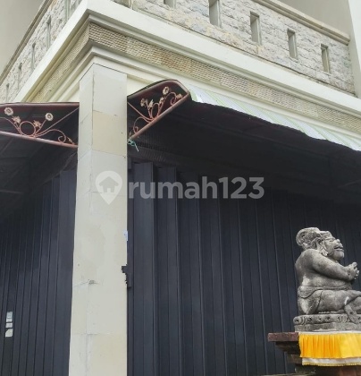 Hunian dan Usaha 5 Kamar Tidur di Denpasar Timur