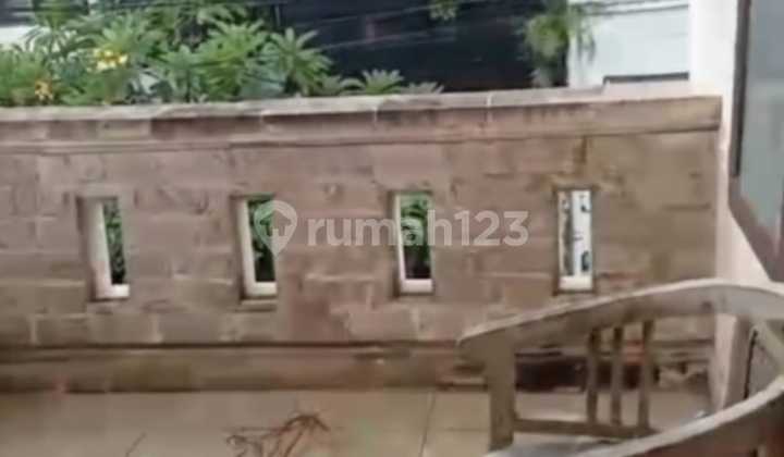 Hunian dan Usaha 5 Kamar Tidur di Denpasar Timur 2