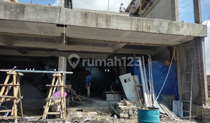 New 2.5-Story Shop House in Pedungan, South Denpasar 2