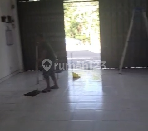 1-Storey Shop Ready to Use in Kerobokan 2