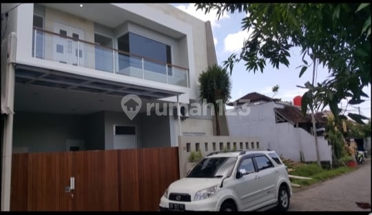 2-Story Fully Furnished Villa in Taman Baruna Jimbaran