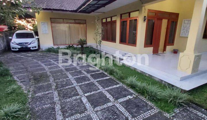 RUMAH SEMI VILLA FULL FURNISHED DI BEDUGUL 1