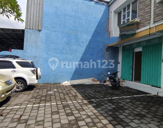 2-Storey Shop House in Sidakarya, South Denpasar 2