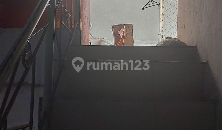 Di Jual Rumah Tua di Rumah Muara Karang SHM Nego Sampe Deal Karna Mau Jual Cepat Hadap Timur Dekat Lapangan Komplek Favorite