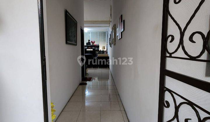 Di jual cepat Rumah di Taman permata indah SHM Bagus Barat jual cepat bagus tenang jalanan besar bebas banjir 5 bedroom 2