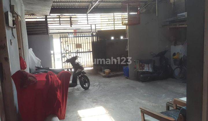 Di jual rumah kost selalu penuh daerah ramai dekat stasiun grogol rumah tinggal di Jelambar latumenten Bagus HGB hadap Utara lokasi strategis termurah 2