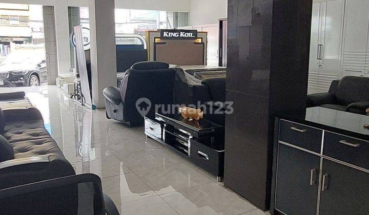 Di jual Ruko di Jalan raya roxy 300 m HGB Bagus ruko dengan lift 4,5 lantai ruko bangunan baru siap pakai cocok untuk hotel kantor dan lain2 pinggir jalan besar 2