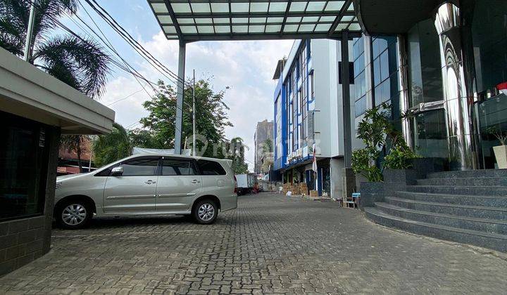 Di sewakaan Kantor office tower 8 lantai di Kota tua 500 m HGB Bagus termurah lokasi strategis 2