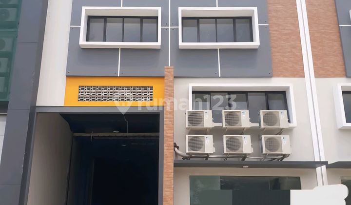 Warehouse for Rent Era Prima Daan Mogot, Good Warehouse, Ready to Use, Neat, 40ft Container Access, Near the Cheapest Toll Gate.
