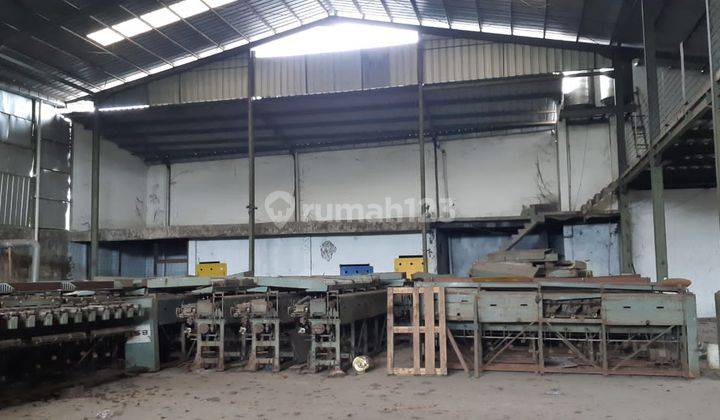 Disewakan Gudang Sentul Termurah Muat 2 Kontener Air Bor 2