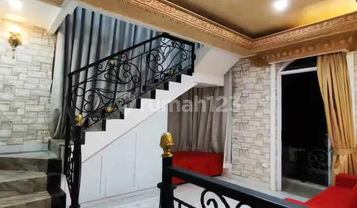 Di Sewakan Rumah Hook Di Gading Griya Lestari Termurah Rumah Mewah 3 Lantai 3 Kamar Tidur Semi Furnished Rumah Kelapa Gading