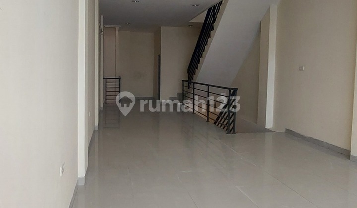 Di Jual Cepat Ruko Siap Pakai Kapuk Raya Lokasi Super Strategis Area Ramai Dekat Pik Bisa Gandeng 2 Cocok Untuk Showroom Bengkel Kantor Gudang Dll