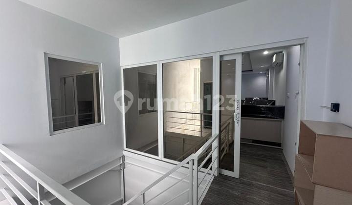 For Rent: Furnished Warehouse in Sedayu Bizpark. 40ft Container Access.