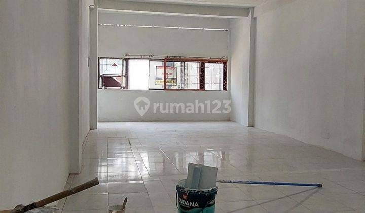 Di Jual Ruko Baru Renovasi Rapih Termurah Di Roxy Jembataan 5 Lokasi Strategis 77 m 4 Lantai 1