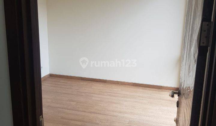 Di Jual Cepat Termurah Rumah Suvarna Sutera Jual Cepat Rumah Rapi Siap Pakai Butuh Segera Laku Tipe 8 X 20 Shm Sudah Shm Komplek Favorite 2