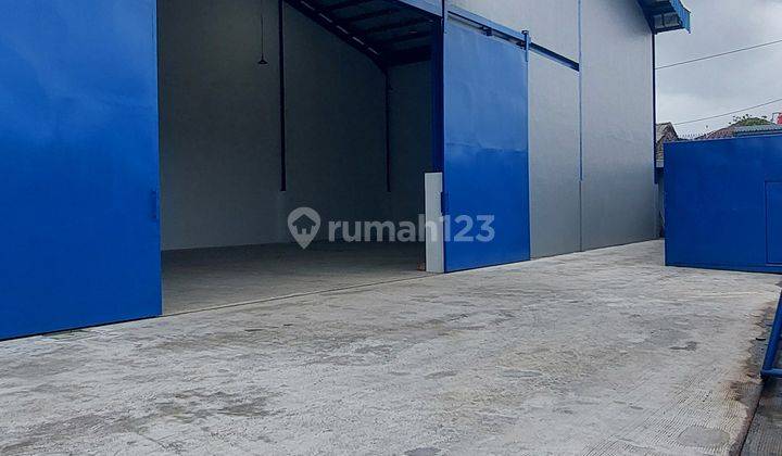 Di Jual Gudang Di Kamal Raya Akses Kontener 40feet 915.0 M² Shm Termurah Akses Toll Dekat 1