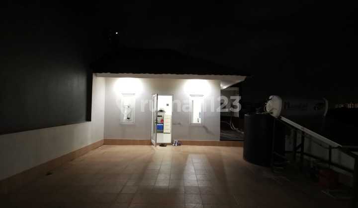 Di Jual Cepat Rumah Sunter 2,5 Lantai Termurah Hadap Taman 4+1 Kamar Tidur Rumah Rapi Semi Furnished Row Jalan Lebar 2