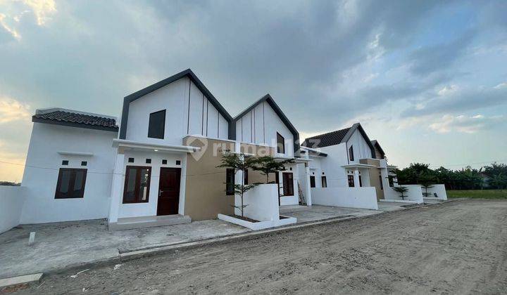 RUMAH MODERN DI BAKI SUKOHARJO CLUSTER MURAH ARAH RS INDRIATI SOLOBARU 2