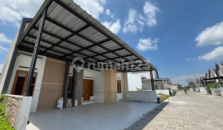 HUNIAN MURAH DEKAT RS DR OEN SOLOBARU  RUMAH STRATEGIS DI BAKI SUKOHARJO 