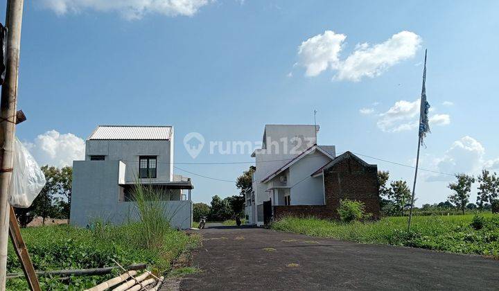 Rumah SHM selatan Al-Azhar 21 Solo Baru 2