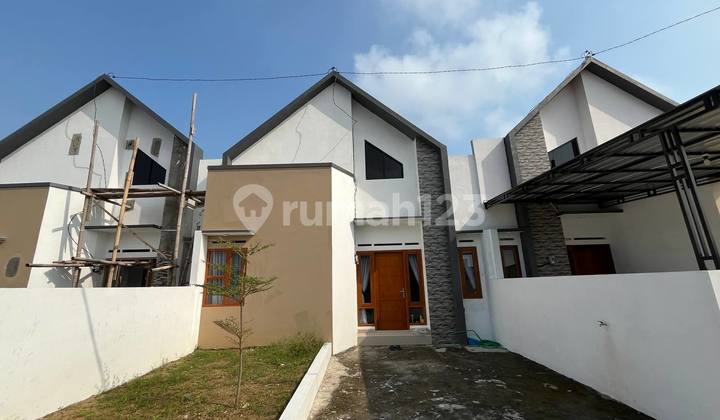 JUAL RUMAH PESAN BANGUN DI SELATAN RS DR OEN SOLOBARU SUKOHARJO 