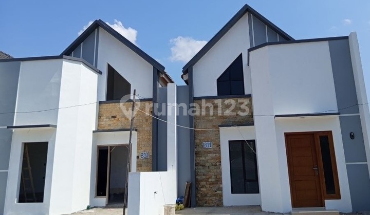 RUMAH KOMERSIL 200 JT-AN DI SUKOHARJO 1