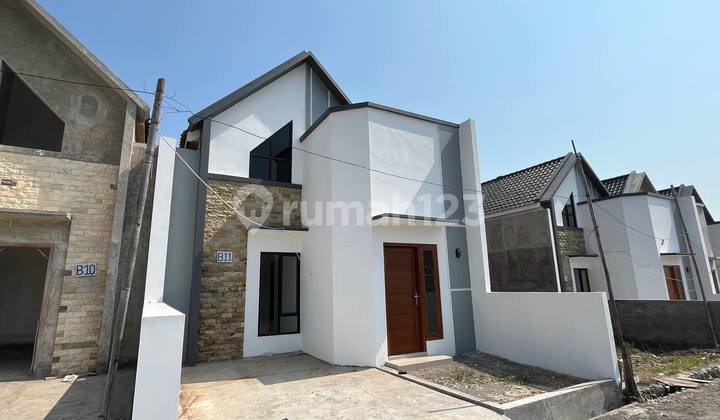 RUMAH KONSEP SCANDINAVIAN DI TORIYO BENDOSARI  RUMAH DEKAT RSUD SUKOHARJO  2