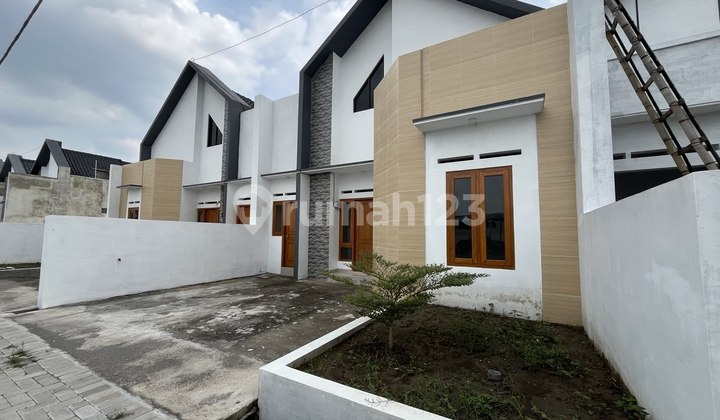 RUMAH SCANDINAVIAN DI BAKI SUKOHARJO RUMAH MURAH SELATAN RS DR OEN SOLOBARU  2