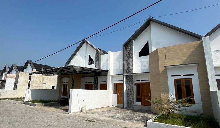 DIJUAL RUMAH PESAN BANGUN DEKAT LUWES GENTAN RUMAH BAKI SUKOHARJO 2