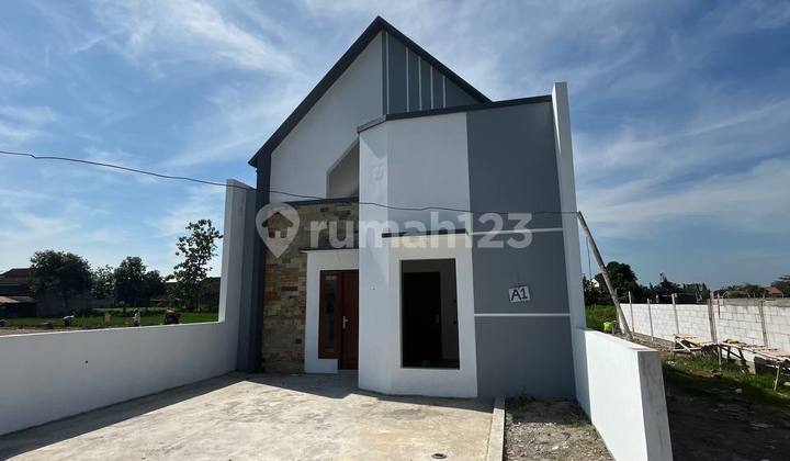 STRATEGIC RESIDENCE FOR 200 MILLION NEAR UNIVET SUKOHARJO CAMPUS 2