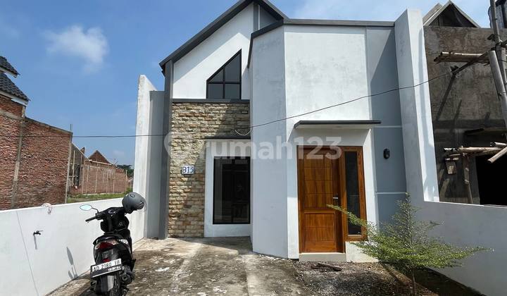 RUMAH 200 JUTA DEKAT KANTOR BUPATI SUKOHARJO  RUMAH DI TORIYO BENDOSARI 