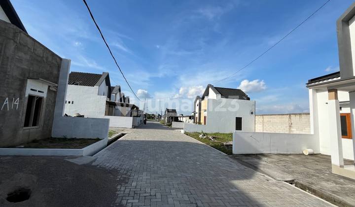 DIPASARKAN RUMAH ASRI DI BAKI SUKOHARJO RUMAH DEKAT KAWASAN SOLO BARU 2