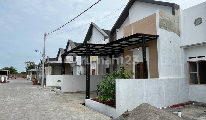 JUAL RUMAH ASRI DEKAT SMP AL-AZHAR 21 SOLO BARU RUMAH MURAH DI BAKI SUKOHARJO  2