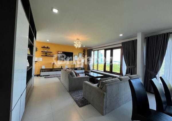 For Sale 2-Storey House, Beautiful, Move-In Ready in the Premium Villa Panbil Neighborhood, Batam. 2