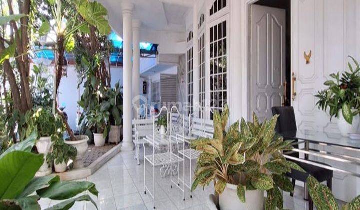 Rumah di Pinggir Jalan Area Premium dan Komersil di Tebet Mas SHM - Sertifikat Hak Milik 1