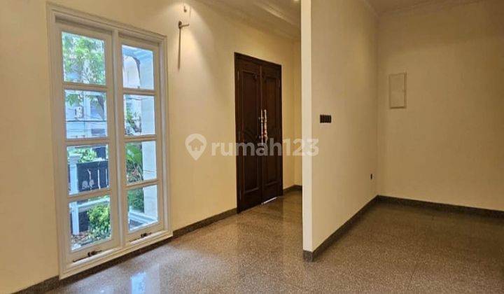 Rumah Bangunan Baru American Classic Di Kebayoran Baru Jakarta Selatan 2